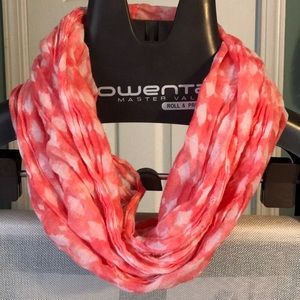 Pink and white infinity scarf